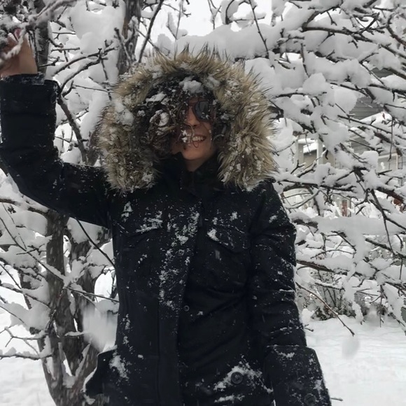 Meet your Posher, Carla - Picture 1 of 1